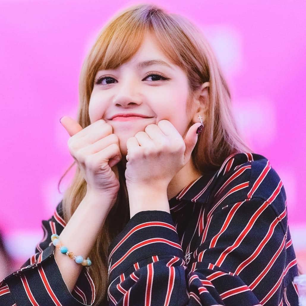 ayrha_lirio's tweet photo. Happy Birthday to this Beautiful Angel, May your day will be filled of happiness and Love🥰❤.. I love you yesterday, today, tomorrow.. i mean I love you as long as i live❤😘 

#TheLalisaDay https://t.co/Jy7YPe9tM4