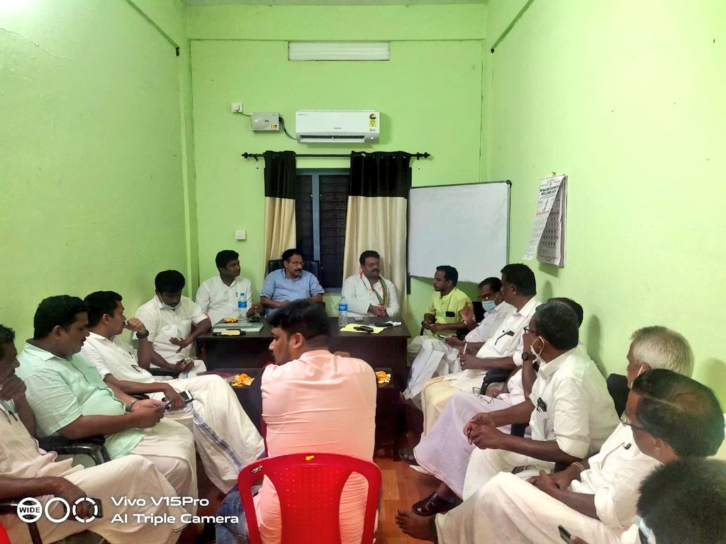 Bkrs_Rakshith's tweet photo. Conducted Vanita Congress, Kerala Students Union, Muslim Students Federation and UDYF meet and planned several programs till the date of polling. 
#dharmajanbolagatty #balusherry #KeralaElections2021 https://t.co/ZropjIvuco