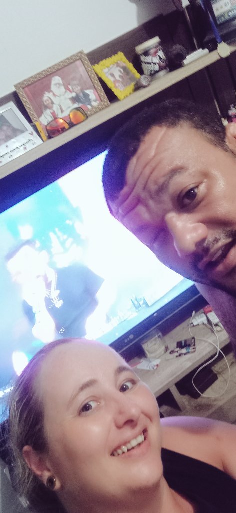 tamireshorsts's tweet photo. 14 anos juntos não é pra qualquer um, obrigado pela família q temos, qro comemorar essa data por mtos anos ainda!!! Esse ano a comemoração foi ao som de @dennisdj porém pela TV, quem sabe ano q vem pode ser no #BailedoDennis ? https://t.co/qhPnt3Kipr
