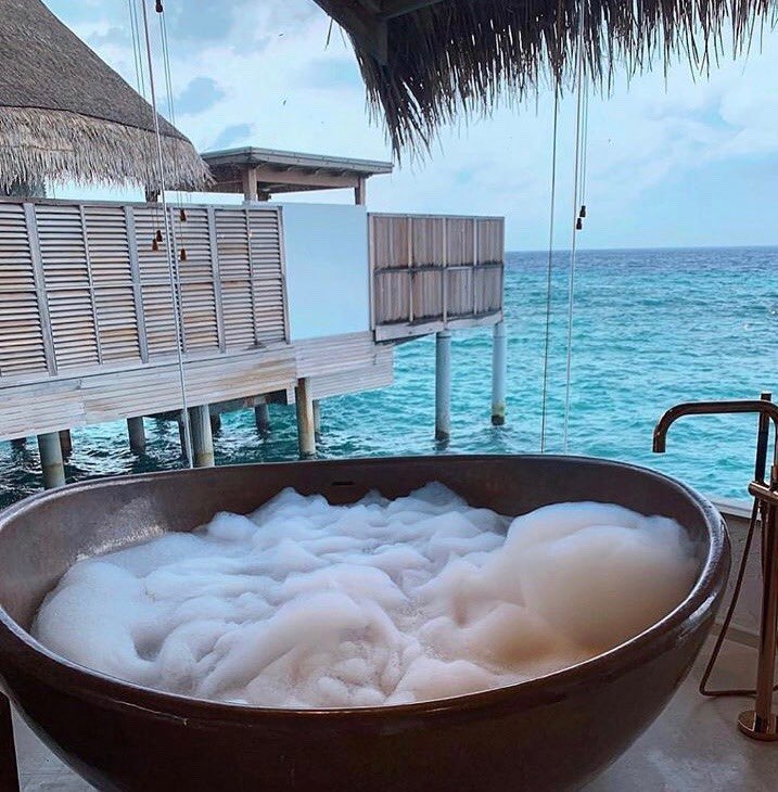 interiorporn_'s tweet photo. Bathroom view from the Maldives. #interior #interiordesign #goals #architecture #buildingdesign. https://t.co/8CDvA4coM3