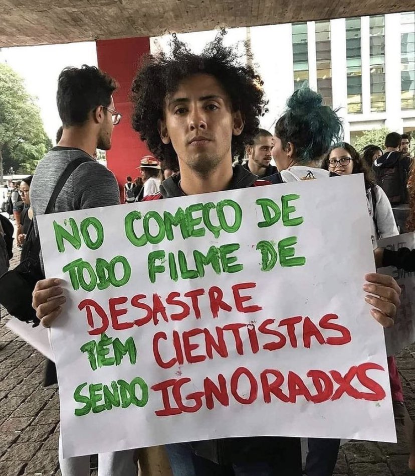 beruta's tweet photo. FICA A DICA E #FICAEMCASA https://t.co/3saKqG0vGn