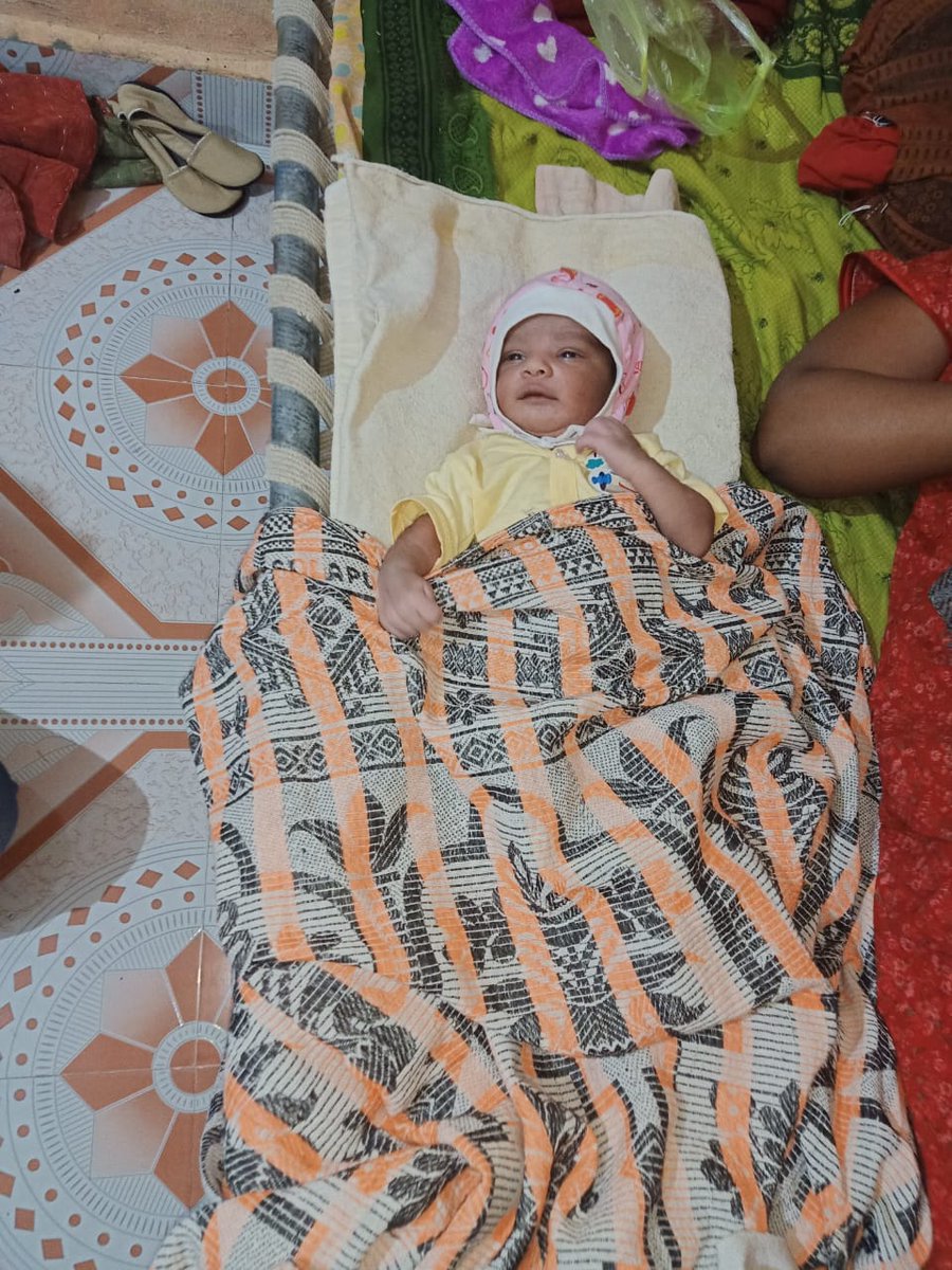 ThakkarNama's tweet photo. Aaj meri best friend ko ladka hua hai 
Main maasi ban gai hu 
Krupa karke khub sara aashirwad dijiye 
🙏🙏🙏🙏🙏 https://t.co/kV52buyqix