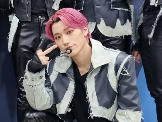 ExdVwWIVcAEsduZ?format=jpg&name=small