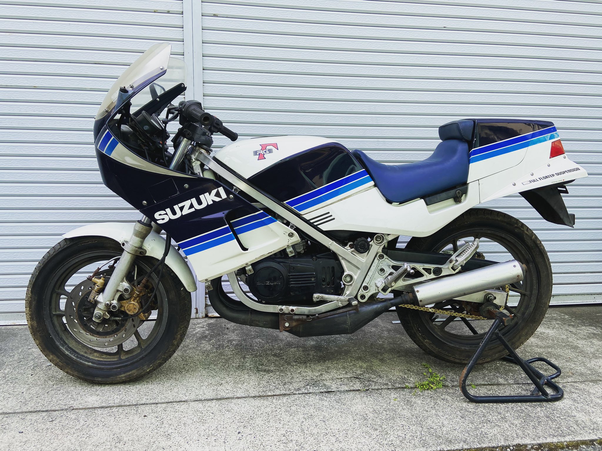 送料無料 RG250Γ ガンマ エンジン - 通販 - mateinbox.com.br