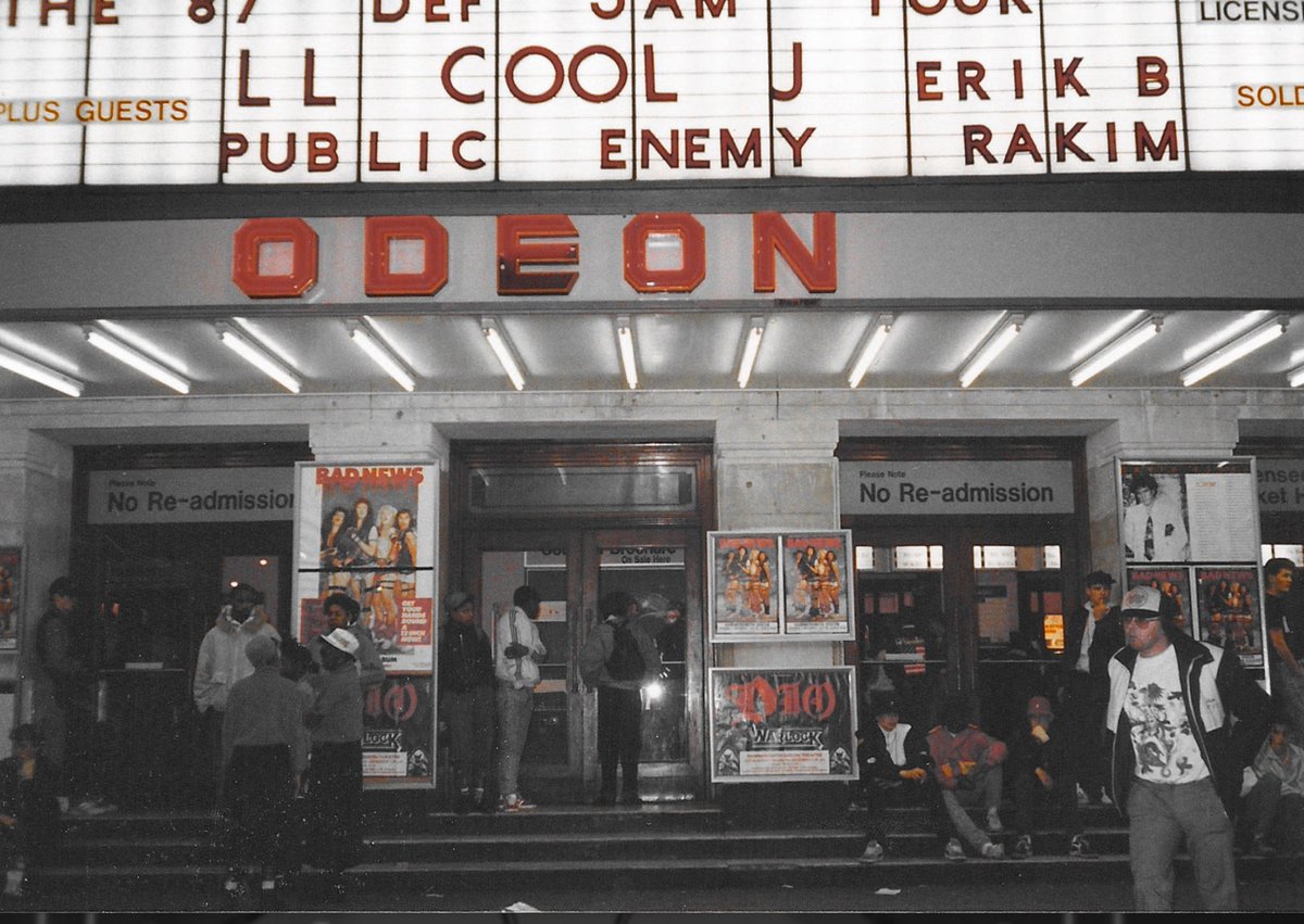 𝐋𝐨𝐧𝐝𝐨𝐧 𝟏𝟗𝟖𝟕.
𝐓𝐡𝐞 <a href="/defjam/">Def Jam Recordings</a> 𝐓𝐨𝐮𝐫.