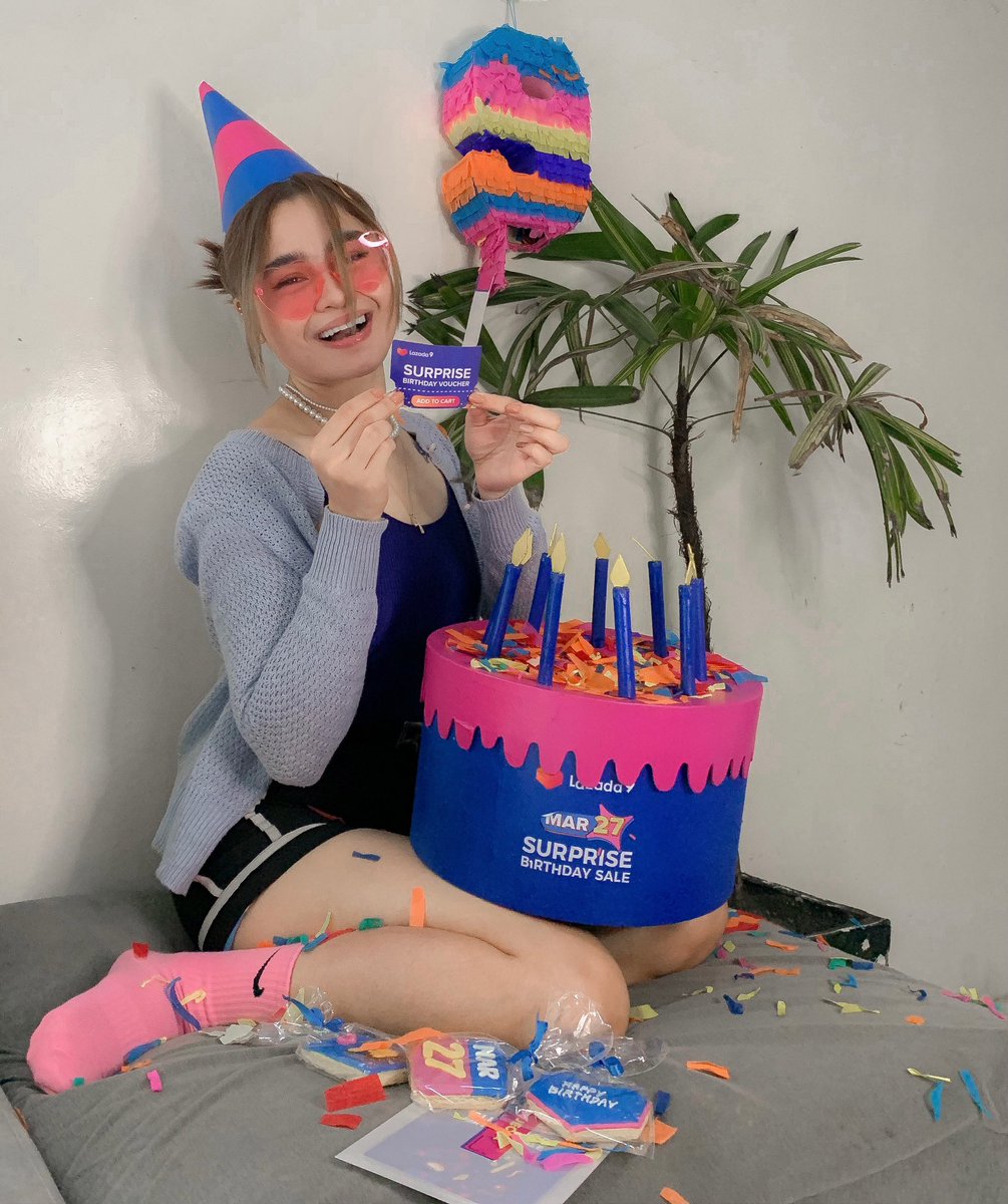 jeccamazing's tweet photo. Throwing myself a mini party cause today is #Lazada9birthday. Finally, I am ready to check out all the items that I’ve been eyeing cause it’s on sale and it’s free shipping with no minimum spend and the deals are up to 90% off! Bongga! Happy birthday @LazadaPH . ILYSM! 💙💙 https://t.co/vLSTPSq95M