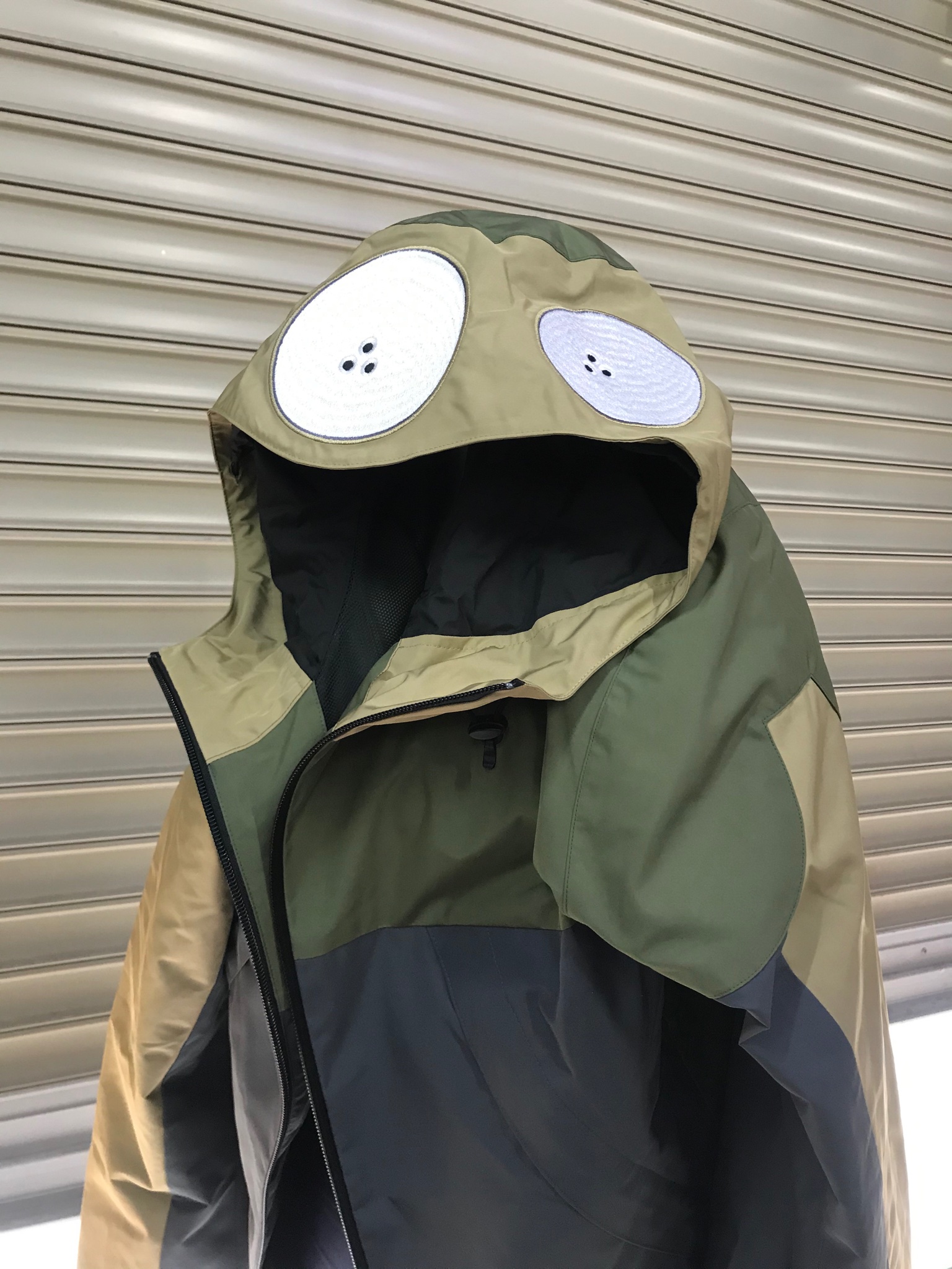 GHOST IN THE SHELL 葵産業 攻殻機動隊 タチコマ フーディ GHOST IN THE SHELL 葵産業 攻殻機動隊 タチコマ フーディ - メルカリ