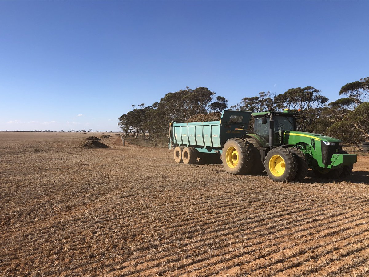 Big cupple months an Spreading finally all done biosolids, gypsum,pig manure cattle manure 💩 ✅
