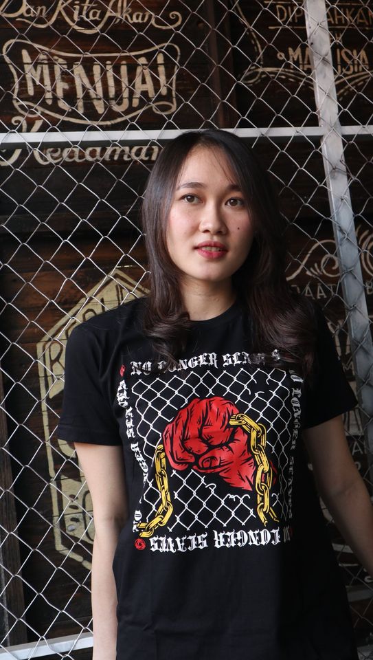MessenjahCloth's tweet photo. READY STOCK YESS
male n female

UPDATE SIZE
cewek: S - XL
cowok: S, M dan XL

harga Rp.120.000,-
kain combed 30s
sablon rubber plus gold

for more info
WA 0853 3617 7771
#iamthemessenjah https://t.co/Gm1RnqPAmM