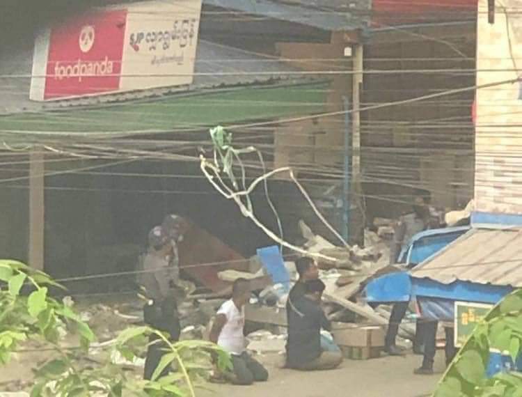 3 civillians have been abducted forcefully in Hlaing by Military's Sponsored Terrorists.
ANTIFASCIST REVOLUTION
#AntiFascistRevolution2021
#Mar27Coup
#WhatsHappeningInMyanmar 
<a href="/freya_cole/">Freya Cole</a> <a href="/TostevinM/">Matthew Tostevin</a> <a href="/UNHumanRights/">UN Human Rights</a> <a href="/UNinMyanmar/">United Nations in Myanmar</a> <a href="/BBCNews/">BBC News (UK)</a>