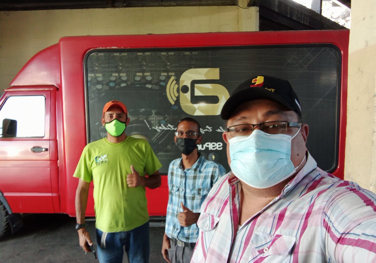 ssppcttaragua's tweet photo. #26Mar / Dando cumplimiento a instrucciones del Ciudadano Gobernador @RMarcoTorres a través de la @SAragua2 se coordinó el apoyo técnico y logístico para brindar acceso al Servicio de Internet en @99Punto5 y @Telearagua a través de la Empresa #360Net.

#QuedateEnCasa https://t.co/UhgfLLzA7u