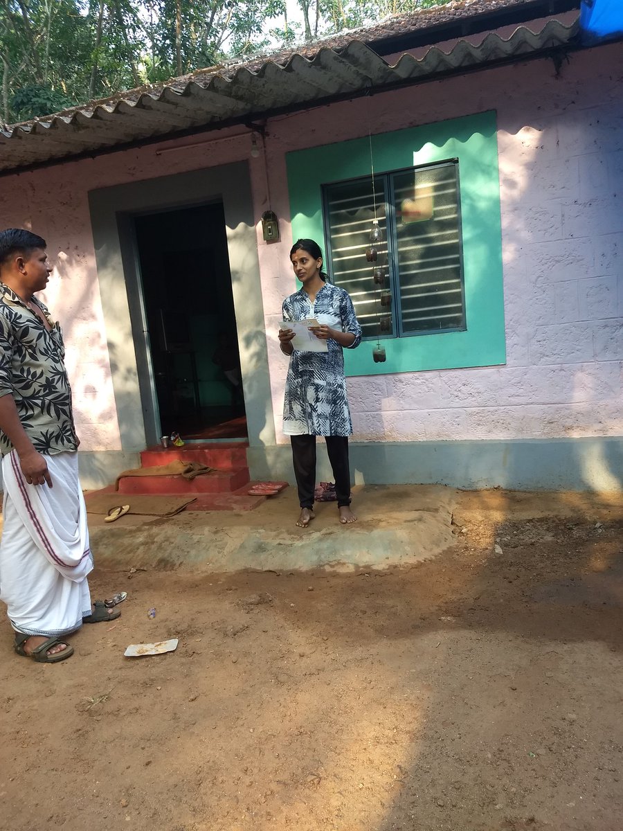 GangaBhagath's tweet image. പുതിയ കേരളം മോദിയ്‌ക്കൊപ്പം...
ഇന്നത്തെ ഗൃഹസമ്പർക്കം...(ശനിയാഴ്ച്ച)രാവിലെ 6.30 യ്ക്കുതന്നെ തുടങ്ങി.... 
#grihasambarkkam 
#BoothWork 
#Vote4BJP