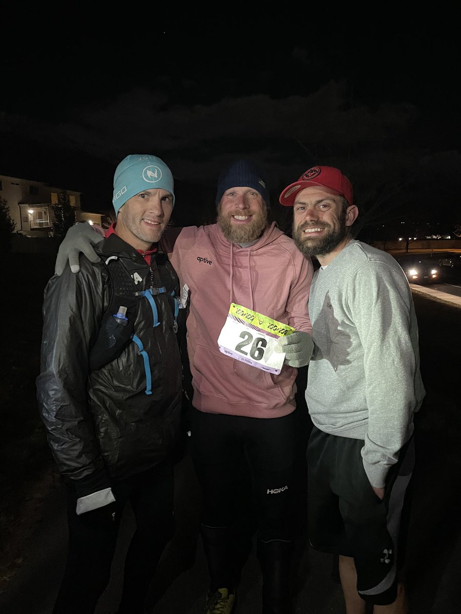 IronCowboyJames's tweet photo. “That was good boys!” Were the first words said after finishing tonight. Let’s go!!
#runnersofig #runnersofinsta #runnerswholift #runningismytherapy #runningcoach #runningwiththecoolkids #runningday #aptive https://t.co/RJEZUTS6Vh