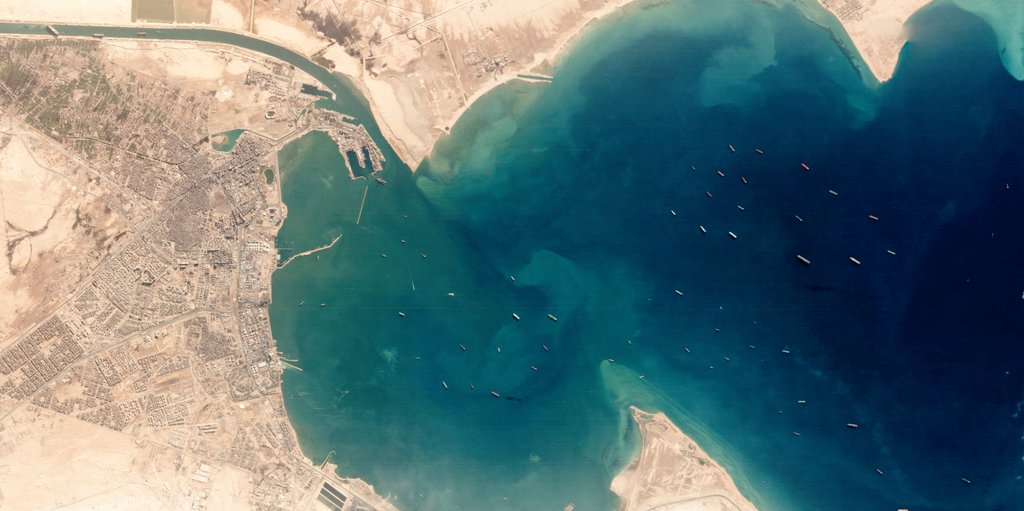 MAHATISAGAR's tweet image. Latest satellite images of Suez Canel.

#Evergreen #suezcanel #TradeRoute