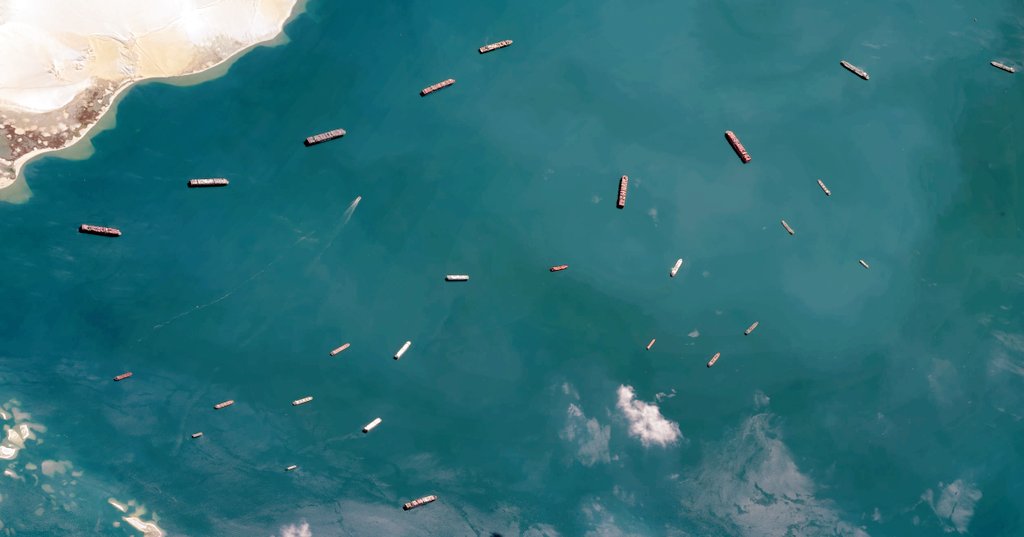 MAHATISAGAR's tweet image. Latest satellite images of Suez Canel.

#Evergreen #suezcanel #TradeRoute
