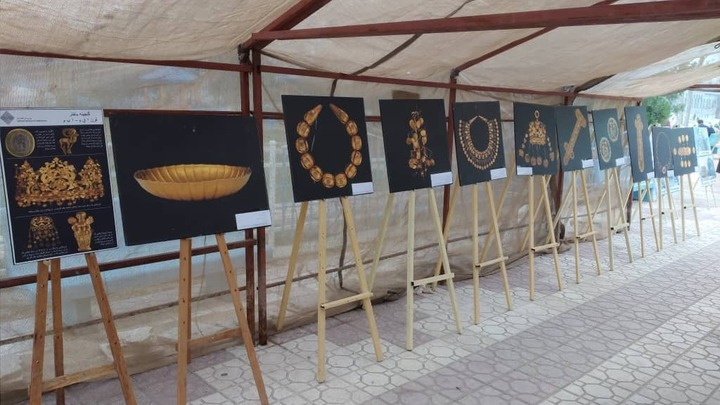 Afg_Today2019's tweet photo. یک نمایشگاه آثار نقاشی شده روضه مزار شریف، گنجینه باختر و موزیم ملی کشور در #بلخ برگزار شده است.
هدف از این نمایشگا؛ ارایه تصویر مثبت از #افغانستان امروز است.
#WhatPeaceCouldBe #Afghanistan 🇦🇫
#Balkh #Exhibation https://t.co/UO3zRIRMoe