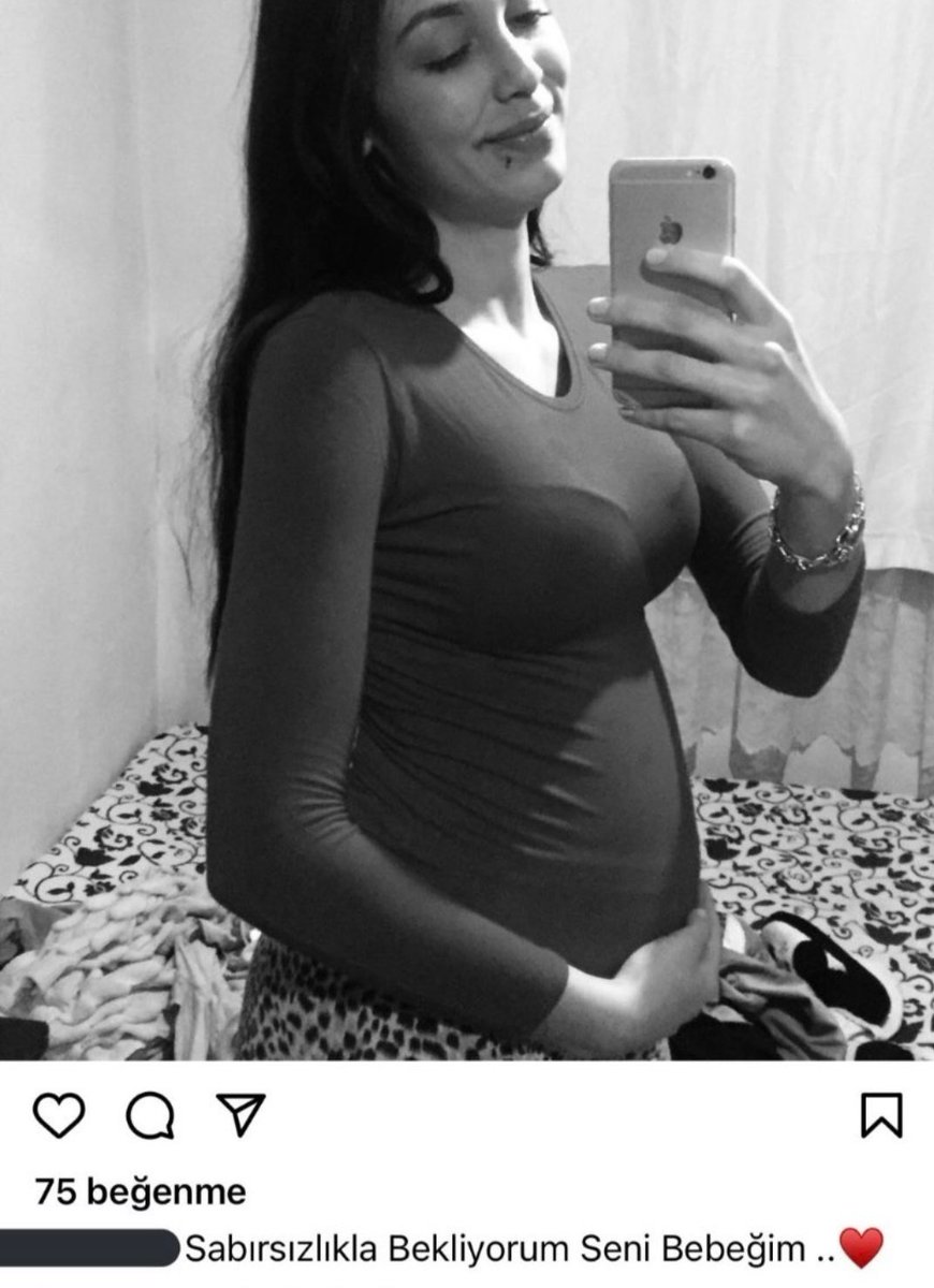 kaderikooo's tweet photo. ! ÖLDÜRÜLÜYORUZ !
17 yaşındaydı,
5 aylık hamileydi,
İmam nikahlı olduğu şerefsiz tarafından 
Ö L D Ü R Ü L D Ü.!
İLK DEGİL SON DA OLMAYACAK.
#SezenÜnlü https://t.co/oxlavRcUVu