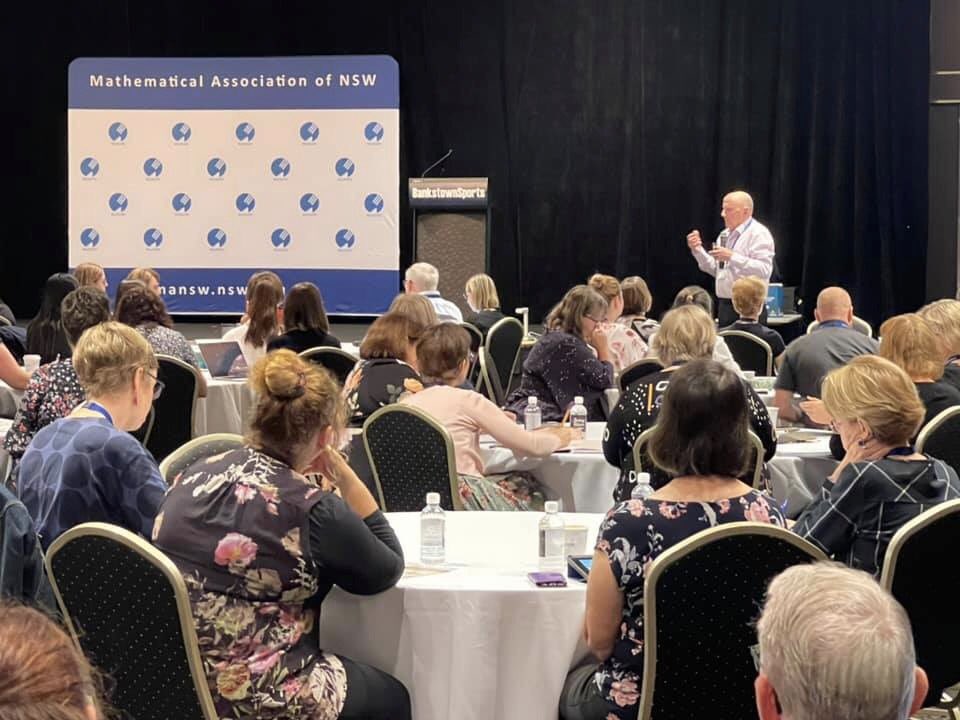 Noticing the maths - consolidating ideas and learning from the best! Thanks MANSW #noticingthemaths <a href="/MathsNSW/">Maths Assoc NSW</a> <a href="/NumeracyNow/">NumeracyNow</a> <a href="/CatholicEdParra/">Catholic Schools Parramatta Diocese</a>