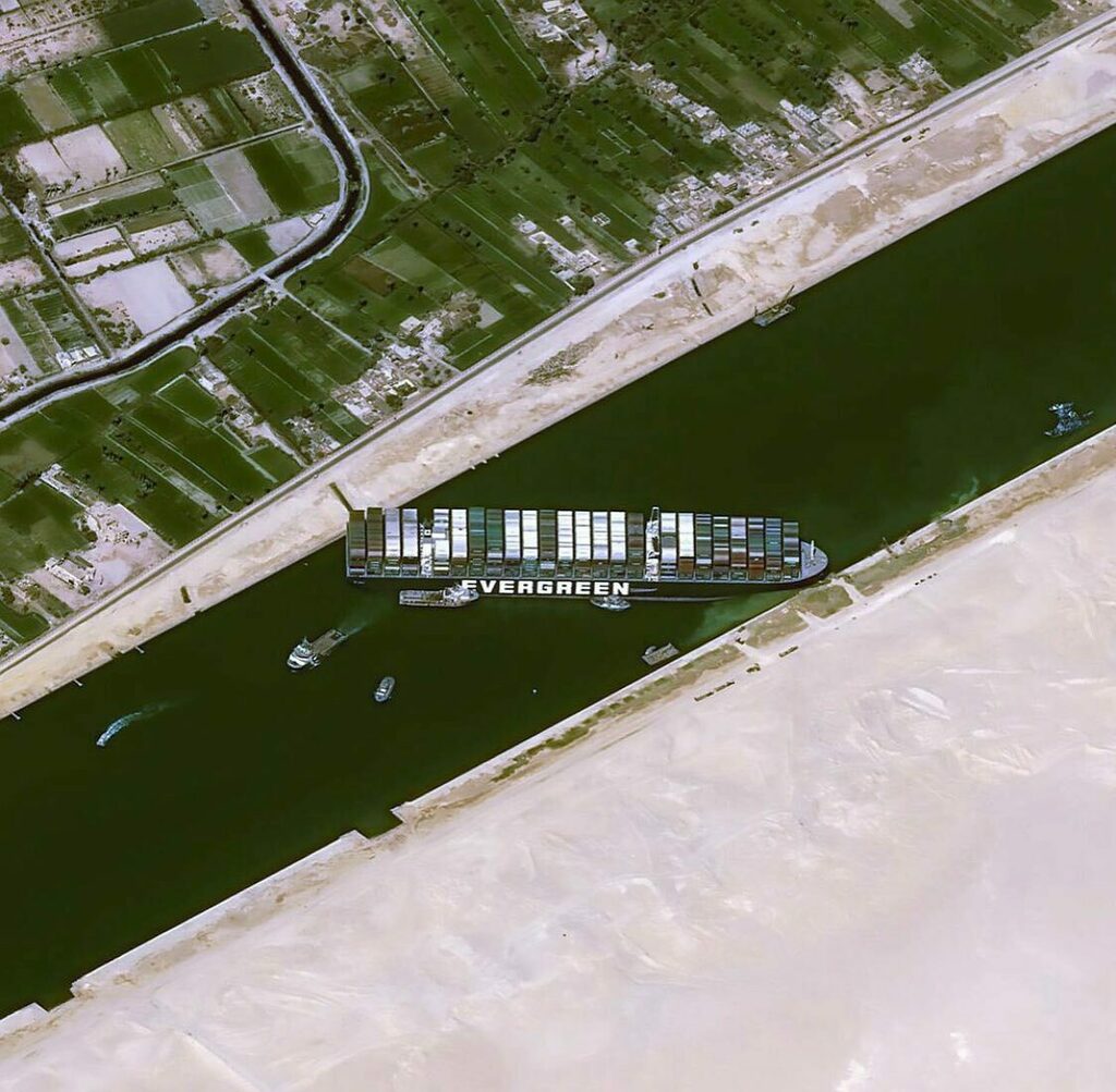 IFOS9000's tweet photo. stuck in the Suez
#space #science #universe #earth #astronomy #cosmos #igers #stem #steam #cosmos #bestoftheday #inspiration #spaceporn #spacex #scifi #sciencefiction #rocketsofinstagram #rockets https://t.co/2LlbRHTJjt