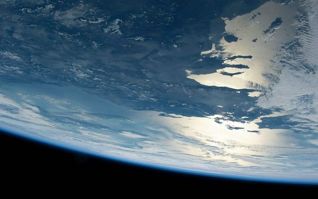 IFOS9000's tweet photo. near earth
#space #science #universe #earth #astronomy #cosmos #igers #stem #steam #cosmos #bestoftheday #inspiration #spaceporn #spacex #scifi #sciencefiction #rocketsofinstagram #rockets https://t.co/FiVKNzLgQ8