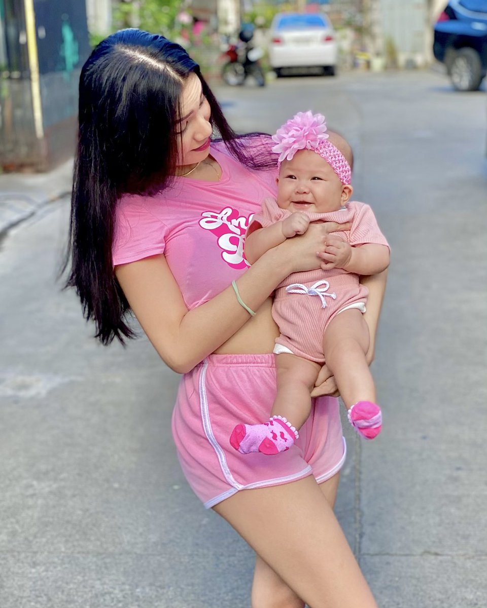 papigalangpo's tweet image. Pangiti ngiti lang yan pero babakunahan nanaman yan😅💖
#BABYHAPI