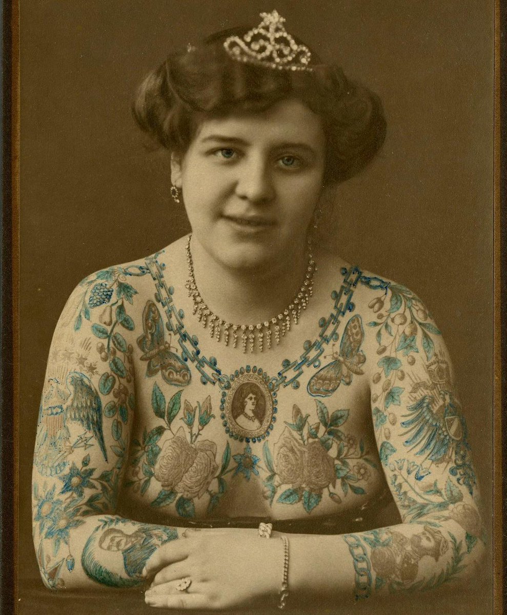 EnfvntTerrible's tweet photo. Website is up! Check out for a collection of recently added Historic images #digiplat #traditionalart #History 

https://t.co/NaLBiIE1bV https://t.co/PB0vE8R9HO