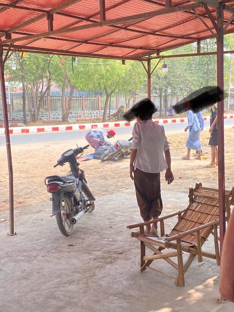 Pencilo4's tweet photo. Doctor PhyoThantWai from Mandalay University of Medicine was shot by military thugs in the neck and passed away. Rest in Power Doctor. 
ANTIFASCIST REVOLUTION
#AntiFascistRevolution2021
#Mar27Coup
#WhatsHappeningInMyanmar https://t.co/Y8oC5sK5JI