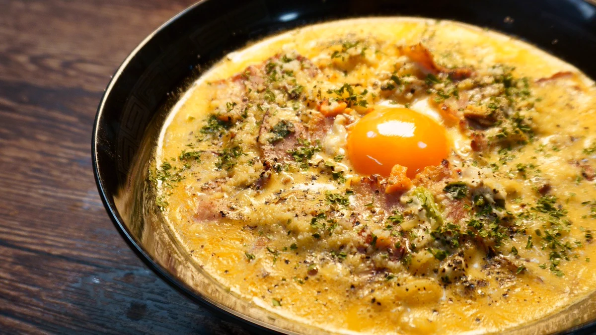 とってもまろやかな味に！辛ラーメンで作る、カルボナーラ風レシピ！