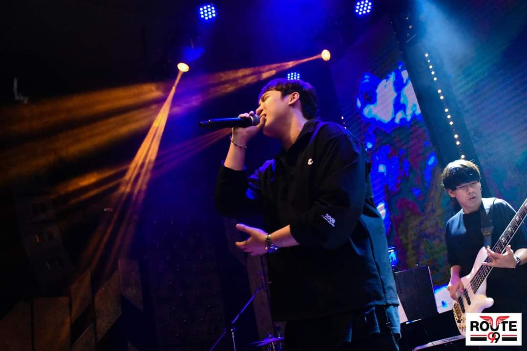 kangsom_pantip's tweet photo. ภาพบรรยากาศ บางส่วน คอนเสิร์ต "แกงส้ม ธนทัต" ‼🍺
เจ้าของเพลงฮิต รักเธอคนนี้ 24 ชั่วโมง
#สนุกสุดมันส์
#รูท99
#ROUTE99

[2/3]

FB: รูท 99

https://t.co/rHFEqsUzn7

#แกงส้ม #KANGSOMKS #KS26032021 #ร้านสละโสด #สละโสดโคราช #KSTOUR #KORAT #NAKHONRATCHASIMA https://t.co/EdLVN9mhqm