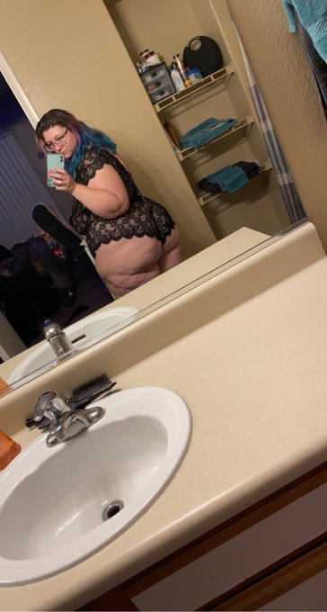 Find more at https://t.co/HQnA5LucFk

#bbw #bbwhomemade #ssbbw #pawg #bigass #bigassssbbw #of #onlyfans