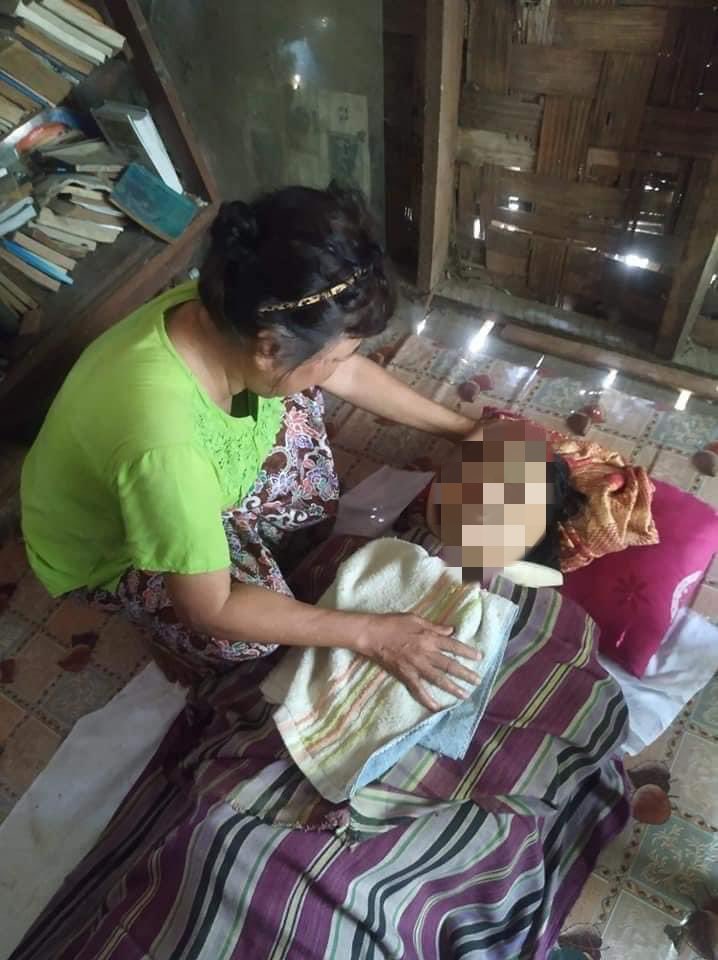 Dala, Yangon — Around 1am

• 8 civilians shot dead by Terrorists (#Myanmar security forces)
• 3 missing 
• at least 10 injured 

#WhatsHappeningInMyanmar #AntiFascistRevolution2021 #Mar27Coup #MilkTeaAlliance