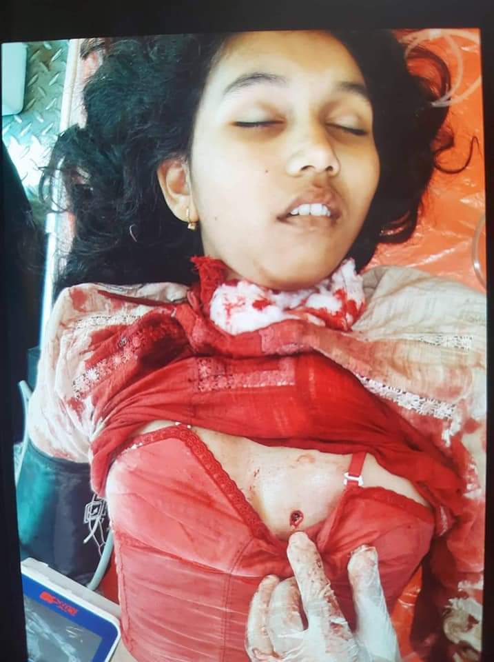 monepyaeaung's tweet photo. 15 years old girl was shot dead by the military terrorists in meik hti lar.Her name is Pun Ei Phyu and she attending grade 7.
@SZarifi 
@cvoule 
@freya_cole 
@TostevinM 
@KenRoth 
@UN_HRC 
@eAsiaMediaHub 
@UNGeneva 
@poppymcp 
@SecDef
#RejectMilitaryCoup https://t.co/yT3IxztrMh