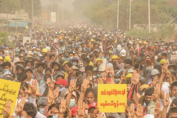 MONYWA Today: The biggest demonstration in Monywa, Sagaing Region has been taking place since Feb 7 despite the brutal killing of security forces there. Monywa will never fail.