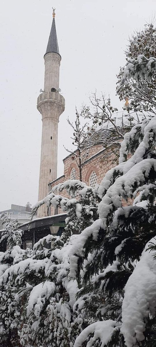 01Puni's tweet photo. #mirackandilimizmubarekolsun #mosgue #Gunaydin #HayırlıSabahlar #cumartesi #HayırlıKandiller #Erkencitayfa #İstanbul https://t.co/wRQNmc9Une