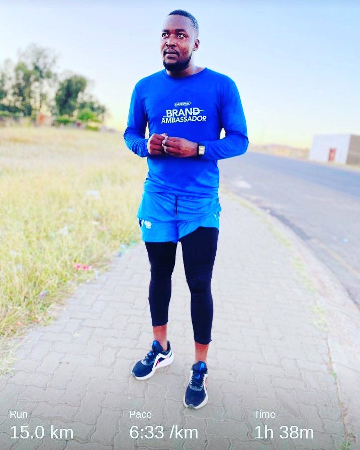 Tea_Bee15's tweet photo. Some days are better than others, but we keep on pushing. 

#RunToGive
#RunningWithTumiSole #FetchYourBody2021 #FitnessMotivation 
#TsutsumaWenaMtsutsumi🏃🏾‍♂️ https://t.co/tYzNeN1s6X
