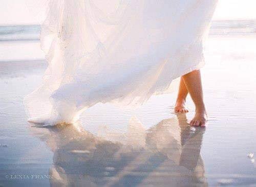 Если мужчина смог прожить без вас. Книга твоей судьбы. Пройти хотя бы раз по краешку. Пройти хотя бы раз по краешку. Пройти не поднимая глаз текст.