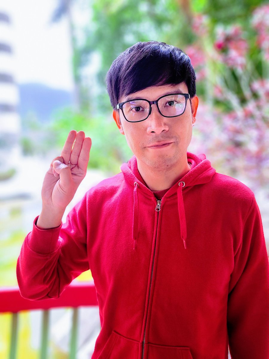 royngerng's tweet photo. Can't be in Taipei today for the rally in #SolidarityWithMyanmar today, so taking a photo for Myanmar's #RevolutionDay today. Please stay strong. The world is watching. The people of Myanmar must win. 

#WhatsHappeningInMyanmar
#AntiFascistRevolution2021
#March27Coup https://t.co/oWO54N2b6B