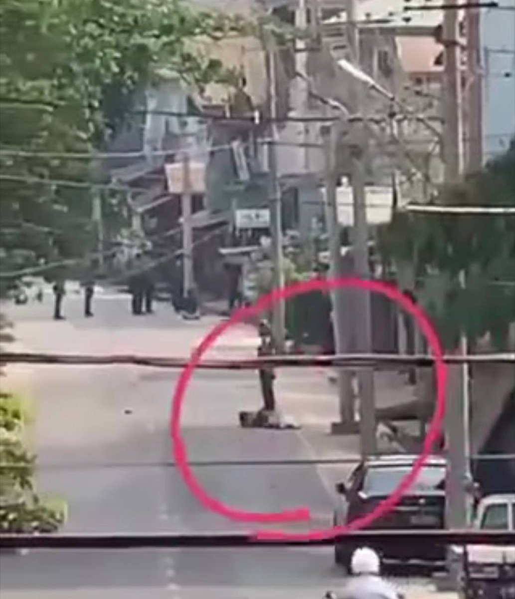 Tw // Death
Kyaikto, Mon State: Violent and brutal crackdown using machine guns and attempted at mass murdering to protestors this morning, ONE DEATH and SIX INJURED. #WhatsHappeningInMyanmar #AntiFascistRevolution2021