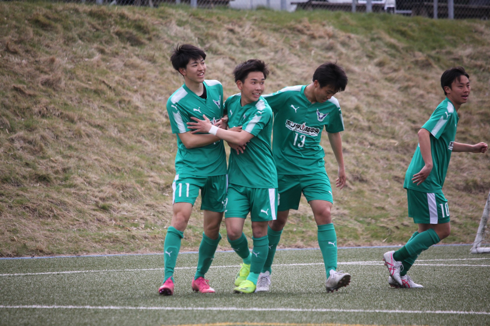 ガイナーレ鳥取 在 Twitter 上 U 18 本日はユースが 21 Jユースリーグ 第28回jリーグユース選手権 でfc今治u 18と対戦 結果は 佐伯蓮 選手のハットトリックなどで ガイナーレ鳥取u18 が5 2で勝利しました 明日はトップチームも続きましょう