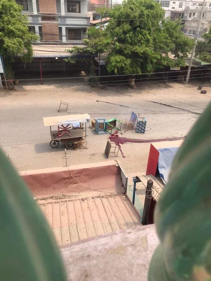 Mandalay:

Another one fallen in 80th Street (9 x 10).

#WhatsHappeningInMyanmar #AntiFascistRevolution2021 #Mar27Coup #MilkTeaAlliance