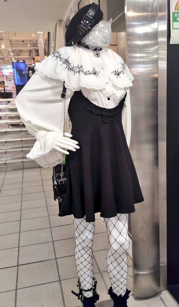 🖤おすすめコーデ🖤 SAGI DOLLS / Barbed wire print loose lace
