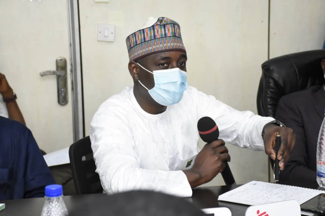 Luchi _Gloria tweet media