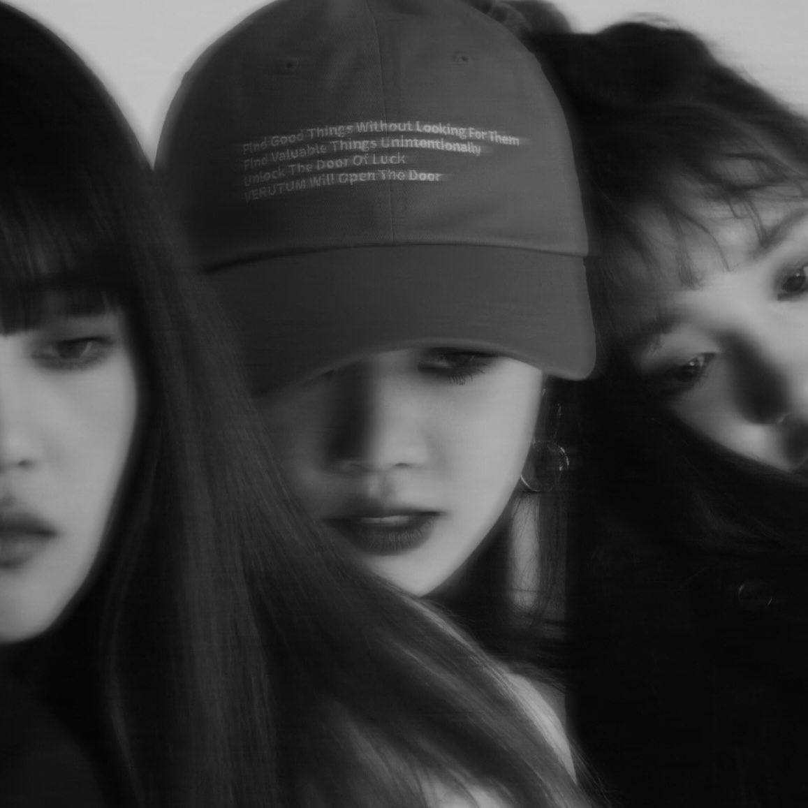 EGIRLS0JIN's tweet photo. https://t.co/5J1gSRcKOB