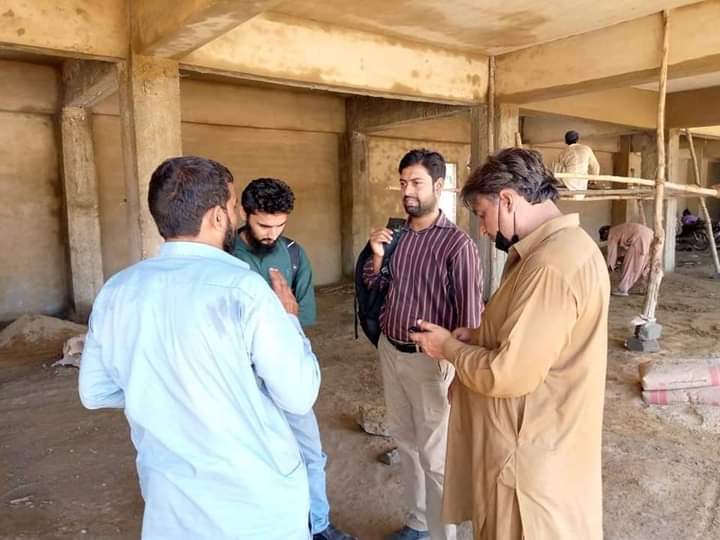 ZubairA15620252's tweet photo. مشیر قانون و ماحولیات سندھ #بیرسٹر_مرتضیٰ_وہاب کی ہدایت پر #PS111 وارڈ 3 ریلوے کالونی میں #RO_Plant لگانے کا کام جاری ہے ۔ کام کی نگرانی صدر وارڈ 3 #محمد_حبیب اور کونسلر وارڈ 3 #امیر_شاہ_کاکا کر رہے ہیں ۔
ThanKU So Much @murtazawahab1
@ChacharFayaz @SikanderBalouch https://t.co/GtpOtRUFzt
