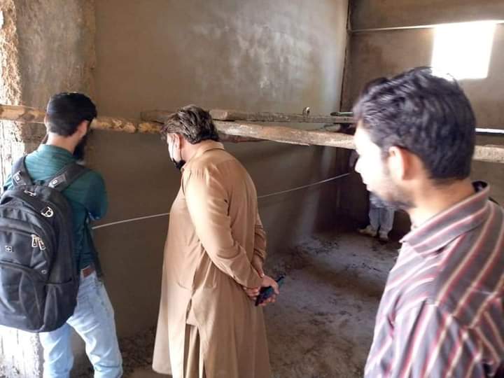 ZubairA15620252's tweet photo. مشیر قانون و ماحولیات سندھ #بیرسٹر_مرتضیٰ_وہاب کی ہدایت پر #PS111 وارڈ 3 ریلوے کالونی میں #RO_Plant لگانے کا کام جاری ہے ۔ کام کی نگرانی صدر وارڈ 3 #محمد_حبیب اور کونسلر وارڈ 3 #امیر_شاہ_کاکا کر رہے ہیں ۔
ThanKU So Much @murtazawahab1
@ChacharFayaz @SikanderBalouch https://t.co/GtpOtRUFzt