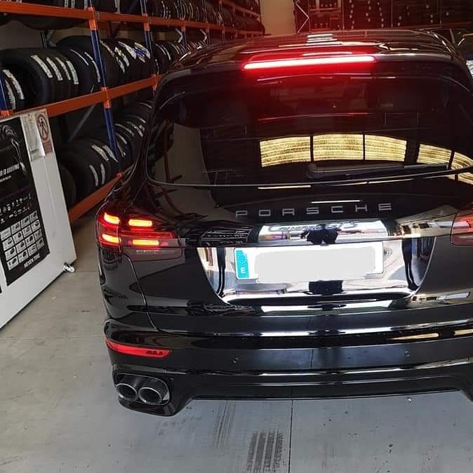 TerNeumaticos's tweet photo. Neumáticos Ter. Taller de neumaticos en Málaga.
Prepara tu coche con nuestros descuentos en neumáticos para Semana Santa. Ofertas de #neumáticos en #málaga para poner a punto tu coche. Consulta por nuestro servicio de #descarbonización  #neumaticosmalaga #descarbonizacionesmalaga https://t.co/qF4TcU0NgD