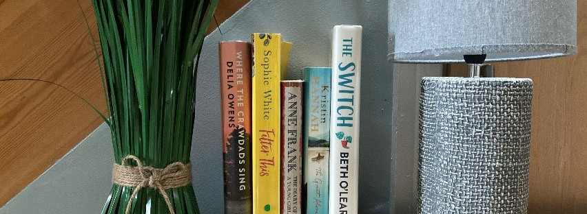 OffalyLibraries's tweet photo. In her latest blog post Aisling updates us on her 50 books challenge and reviews some great books. Check out her blog for some reading inspiration at: https://t.co/BqyXulGHv2
#TakeACloserLook #OffalyLibrariesBlog @LibrariesIre @offalycoco https://t.co/zgHeSjV70e