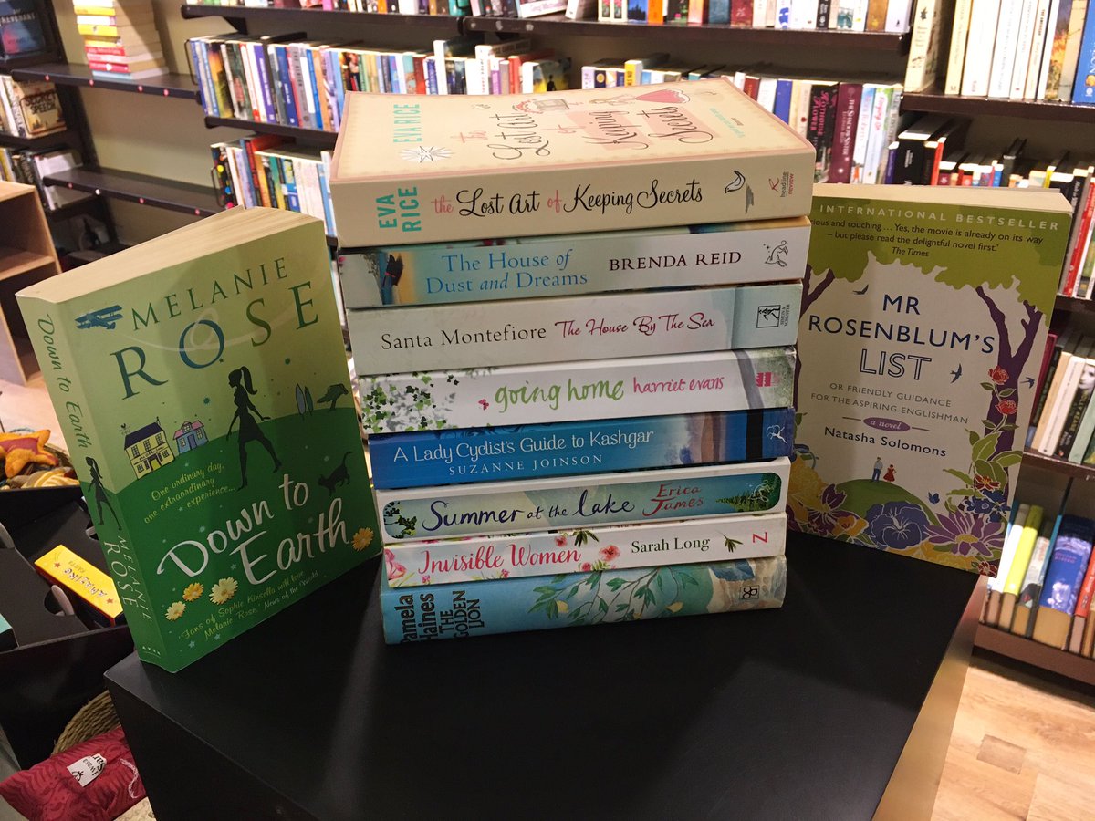 OxfamBooksREX's tweet photo. With Spring now upon us &amp; it being #DaylightSavings tomorrow, we’ve made a lovely #Spring themed #OxfamBookStack! 🌤🌸🐝💚

What #books will you be reading this weekend? 🌼🌺💚

#OxfamBooksREX #BookStack #SpringBookStack #BookStackChallenge #BookLovers #SpringIsComing https://t.co/sKoOWl0Yr9