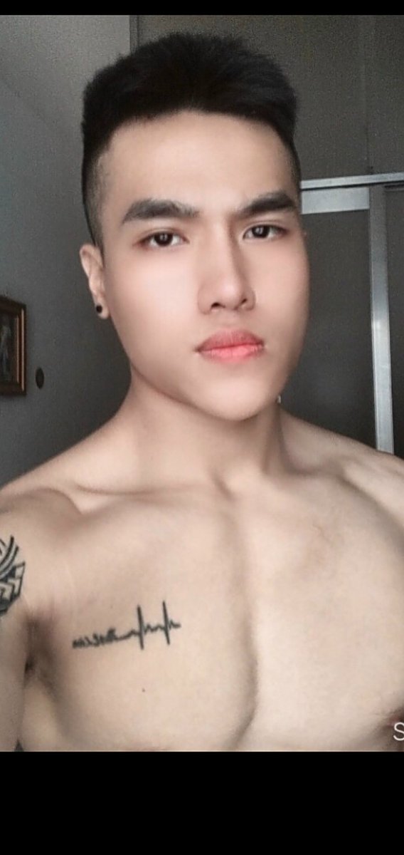 Nguyend43525774's tweet photo. Callboy trai thẳng . top , bot . ai cần ib mình gt . https://t.co/SA1FAVwL8S