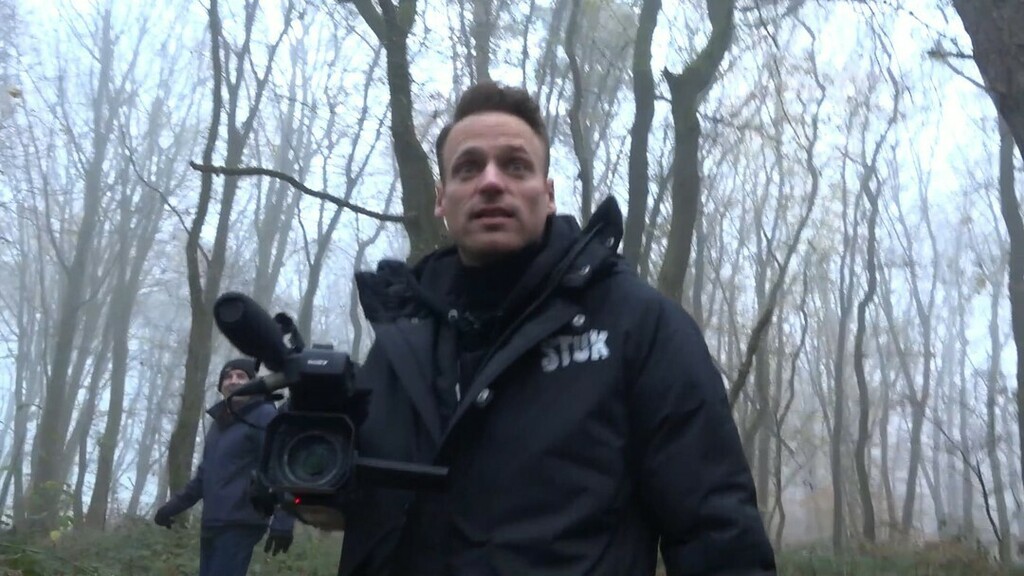 StukTV's tweet photo. BIJNAA!! vanmiddag 17:00 DE DROP! π»
Hoe gaan we dit ooit vinden in het donker..? π¨
#dedrop #stuktv https://t.co/4XrBfUplNW https://t.co/wFqEozcdMQ